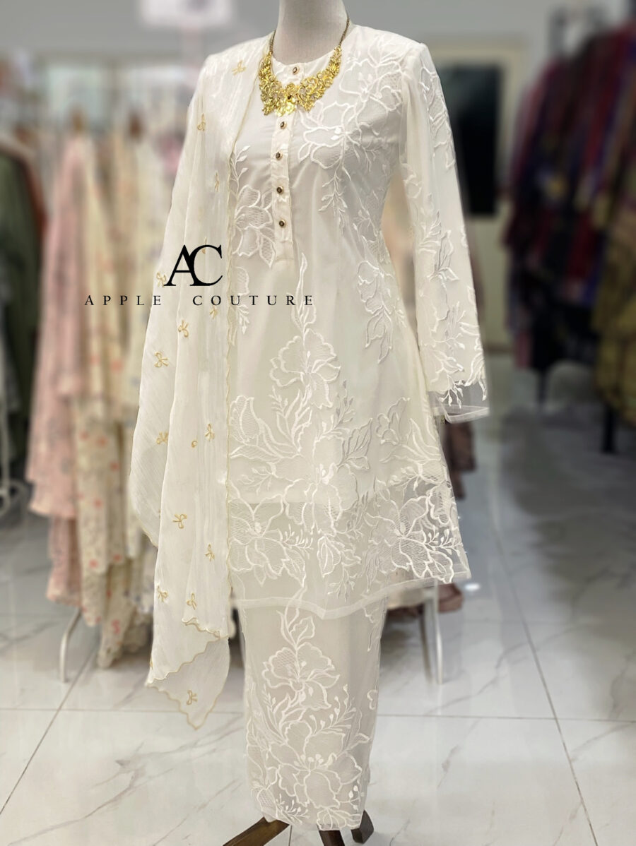 ADINDA KURUNG PREMIUM EMBROIDERY WHITE 2.0