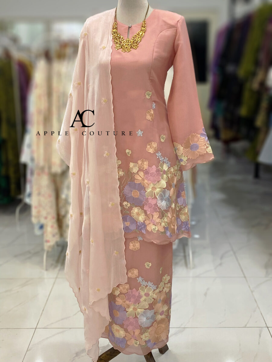 CAMELIA KURUNG PREMIUM ORGANZA PEACH SALMON