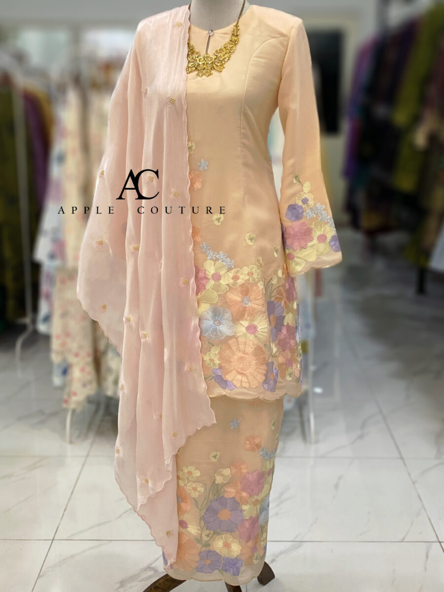 CAMELIA KURUNG PREMIUM ORGANZA LIGHT PEACH