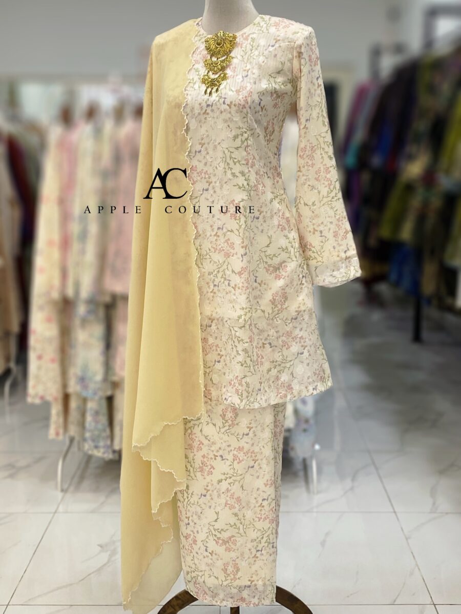 CAMELIA KURUNG MODEN CHIFFON JAQUARD CREAM