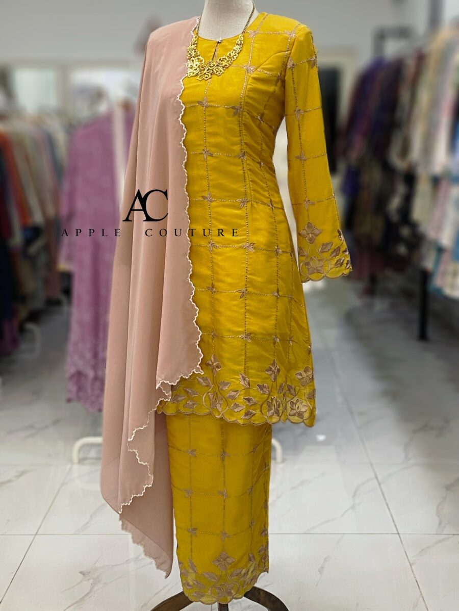 CAMELIA KURUNG PREMIUM ORGANZA YELLOW GOLD