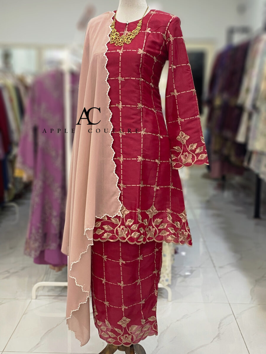 CAMELIA KURUNG PREMIUM ORGANZA DARK RED