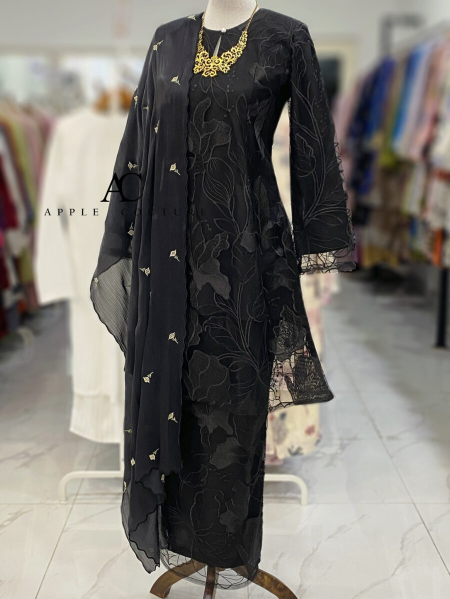 CAMELIA KURUNG PREMIUM FULL LACE BLACK