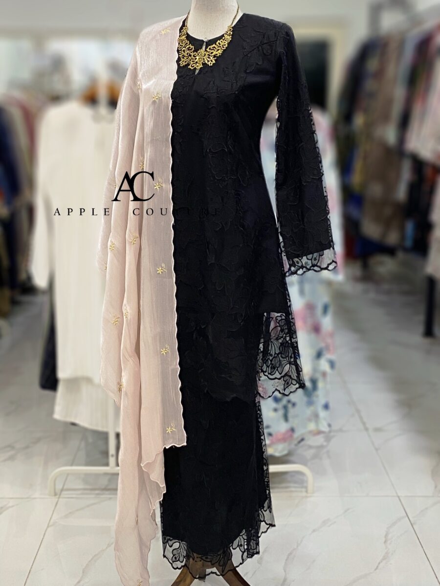 CAMELIA KURUNG PREMIUM FULL LACE BLACK